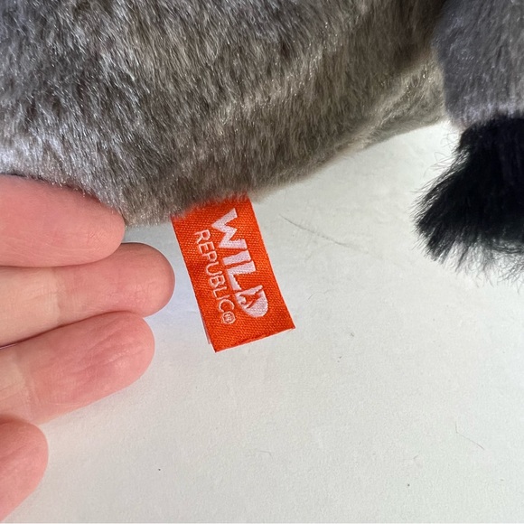 NWT Wild Republic African Elephant Stuffed Animal Toy Plush Floppsy Ears - Picture 8 of 13